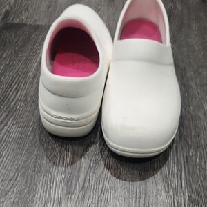 CROCS Kids White Slippers with Pink Interior